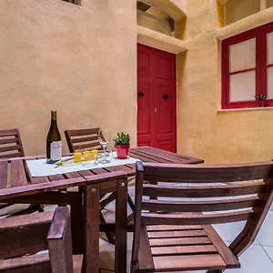 Main Street Apartment Valletta